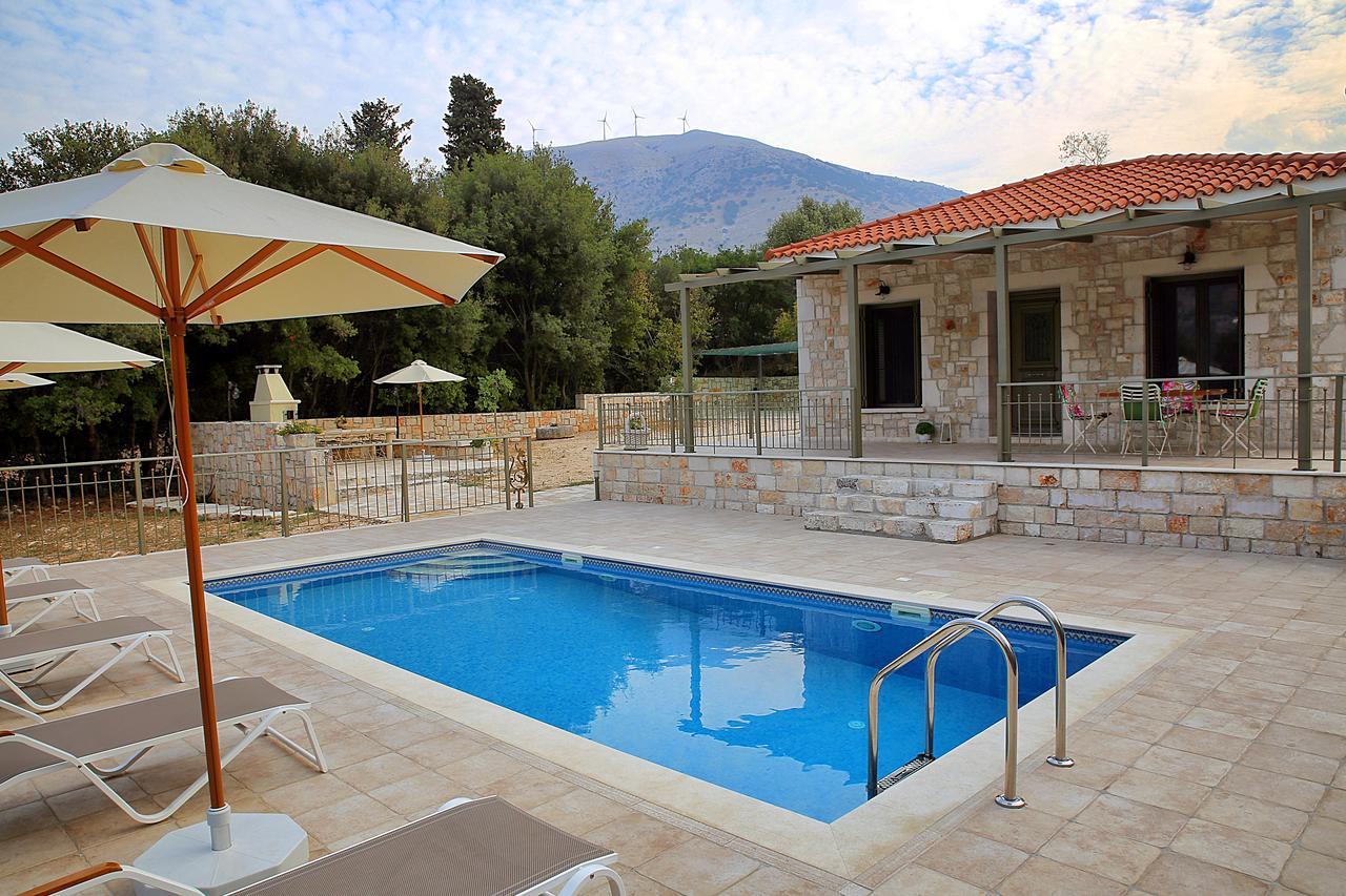 Forest Villas Kefalonia Logarata Exterior photo